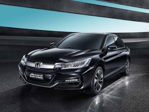 第十代本田雅阁上市, B级车市场竞争加巨, 16万起对战迈腾！