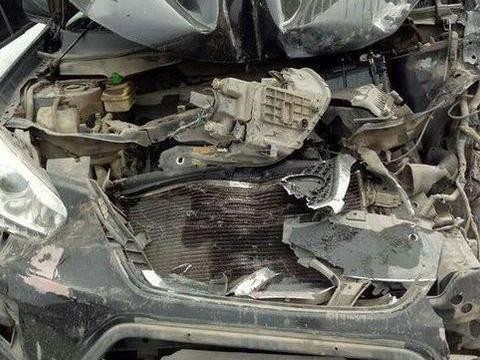 奇瑞瑞虎3严重追尾, 安全气囊却一个没爆, 厂家回复却让车主心寒