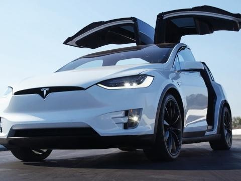 国产电动汽车小鹏G3 PK 特斯拉Model X！