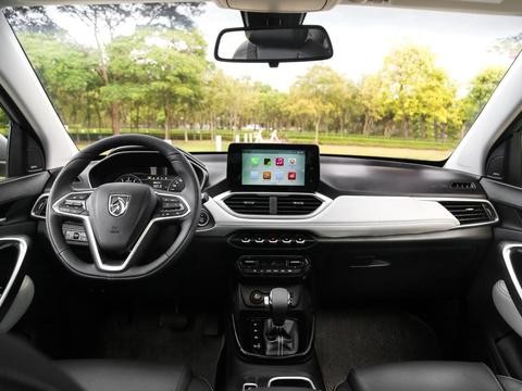 看上了这款宝骏的内饰