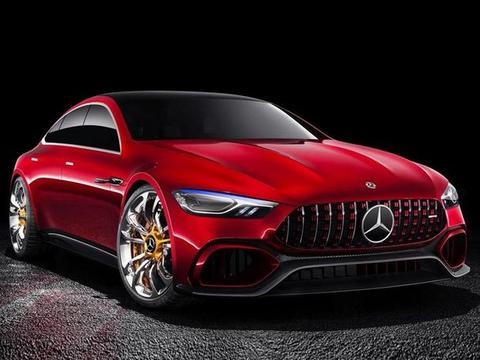 奔驰祭出杀手锏，这轿跑让宝马和奥迪抓狂，200万内无惧挑战