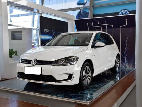 电动版高尔夫到店，售27万高价续航却只有255km，真尴尬！