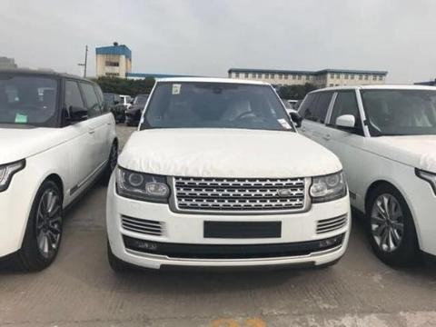 17款路虎揽胜行政3.0HSE版 豪华与霸气兼得 不禁让人血脉喷张