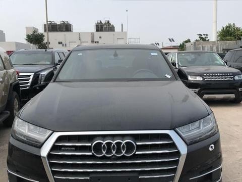 奥迪Q7科技版 3.0TSUV省油NO.1 座椅加热带通风