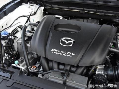 2.0L汽油发动机油耗3.3升