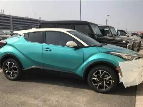 广汽丰田CHR下线，尾灯造型似思域