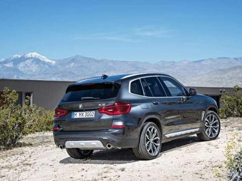 全新宝马X3到店！售36万起，车身4.7米3.0T+8AT，还买啥奥迪Q5