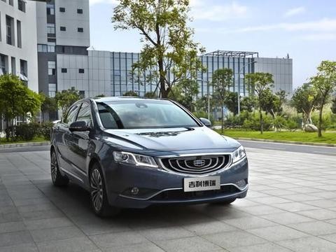 这款B级车14万，1.8T配独立悬架加电动全景天窗，还买思域？