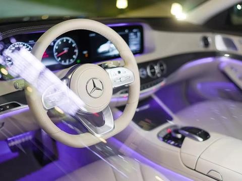 这款车第十一次用豪华定义一个时代，足以成为你的梦想