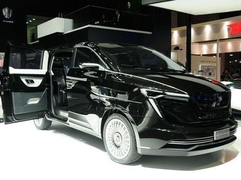 国产最壕的MPV，外观比丰田埃尔法还霸气，后排堪比总统套房