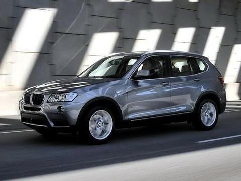 奥迪Q5最强劲敌强势来袭，德系最豪华SUV，国产降价15万！