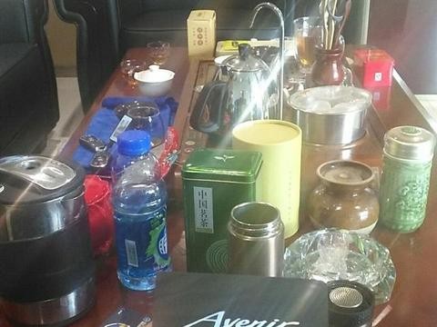 放弃丰田埃尔法，提车别克GL8Avenir，朋友说买的值