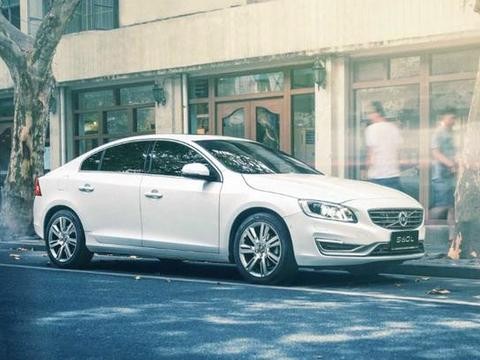 豪华中型车降价三五万，卖22万还是月销2千，干不过迈腾