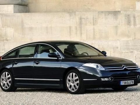 10年前卖63.98万，现仅需18万起，高速稳如牛，没人要太可惜！