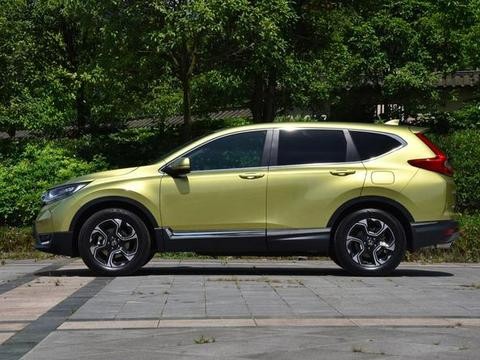 排队买本田CR-V的，要不等等新款马自达CX-5?