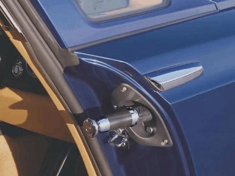 顶级豪车中的赠品, 迈巴赫的赠品能买一辆宝马5系！