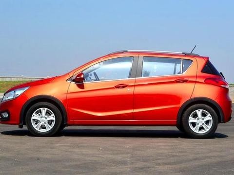 6万买个省油代步车，除了飞度，这几款合资车也不错