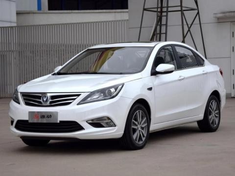 自主轿车推荐，9万买顶配，品质接近合资15万级别