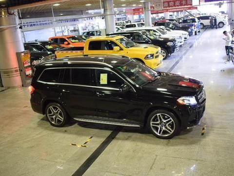 天津港德系大块头，奔驰GLS450，马路上行驶无形中就有一种！