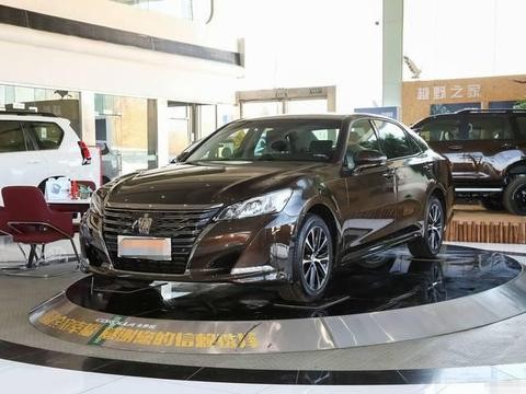 价格从80万降到20万, 当年曾经配8缸后驱, 不输宝马7系, 现无人买