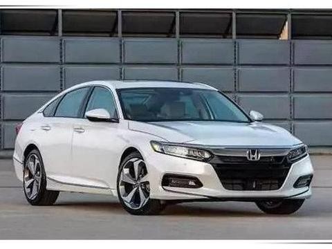 本田终于大改款！全新轿跑酷似奥迪A7，16万让凯美瑞很尴尬！