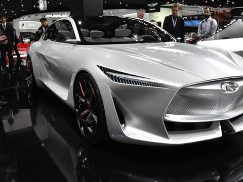 别看它车标像奇瑞，可至少值100万，宝马7系都不敢小瞧它