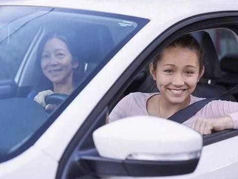 美媒推荐给年轻人的7款二手车，起售价不超过5万元！