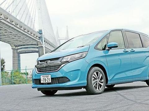 日版七座飞度, 后排能拼出一张床, 售价十万叫板宝骏730！