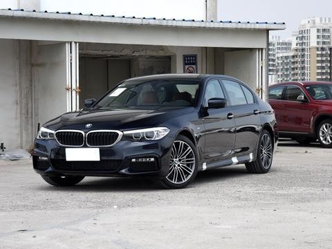 年轻人总是绕不开宝马，新款530Li领先型，M运动套装比奔驰好看