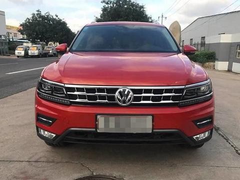 小伙花29.2万买大众途观L330，朋友看了中央手扶箱时表情犹豫了