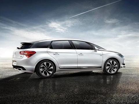 此款高端品牌, 性价比大众速腾还地道, 十五万却没人买, 太可怜!