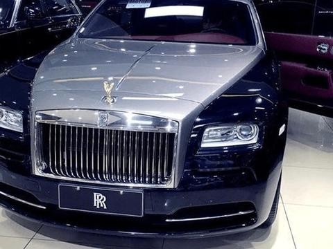 提劳斯莱斯魅影, 刚上好牌照就拿去改装！