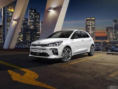 起亚怒了, 猛虎小钢炮, 比高尔夫漂亮十倍, 仅6万, 买飞度后悔吗