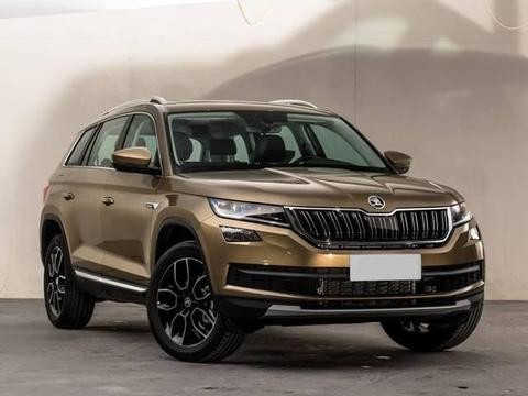 这车比本田CRV大一圈，号称“途昂孪生兄弟”7秒破百