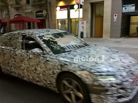 今天咱们聊一聊还没有上市的奥迪A6，来消消火