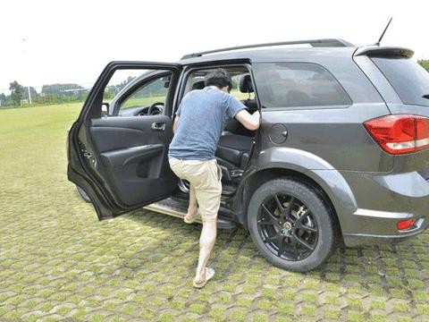 什么样的车，才是全尺寸七座豪华SUV的标杆？