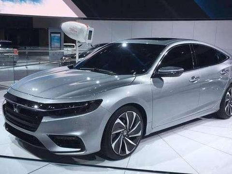 本田推出新款轿车，比思域还帅气，采用混合动力，仅售13万