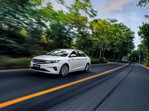 不是超车爱好者的菜，然而2018款帝豪GL内饰进步明显