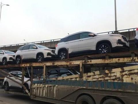 哈弗H6小心，宝骏530更大更便宜，要制霸SUV市场