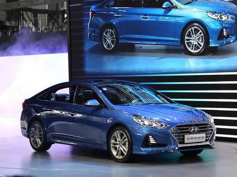 这车比凯美瑞漂亮，现如今降价6万，仅14万，谁还想着买迈腾？