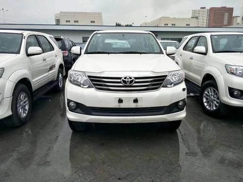 丰田的这款SUV真不错！比路虎霸气，大7座+四驱仅30万，途昂慌了