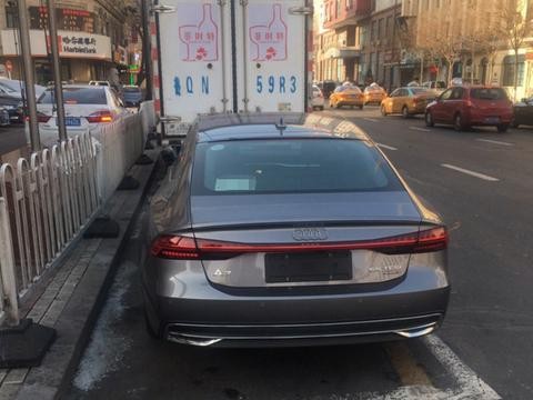 全国首发19款奥迪A7路试，尾灯造型科幻颜值爆表！