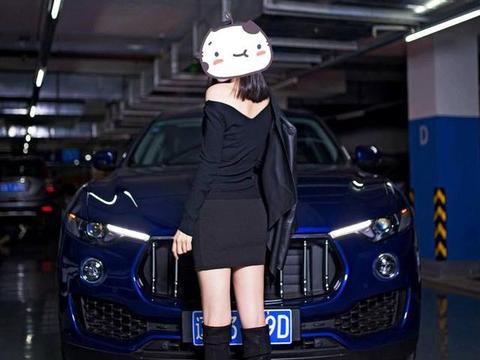 年轻人要追求个性，配置却很无奈，女司机开玛莎拉蒂Levante