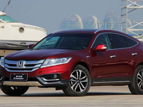 屌丝版奥迪A7，还要卖42万！现在极限跳水20万都没人要！