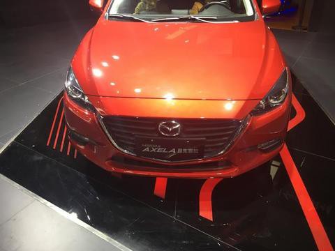 思域不敢买？这款日系车其实很适合年轻人