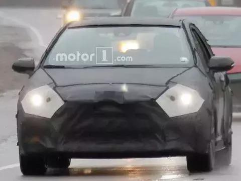 你要贴丰田标的宝马，还是宝马平台造的丰田？