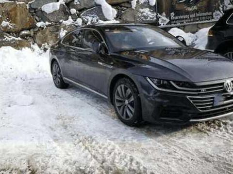 最新款大众CC，真的比宝马3系还漂亮，20万起步