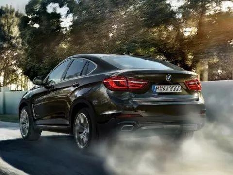 宝马终究是“王道”，这几款豪华X系列车型，买下了我一生宝马愿