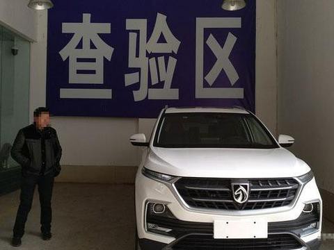 宝骏530四川首提，车主：全车哪都还带电动天窗，10万不亏