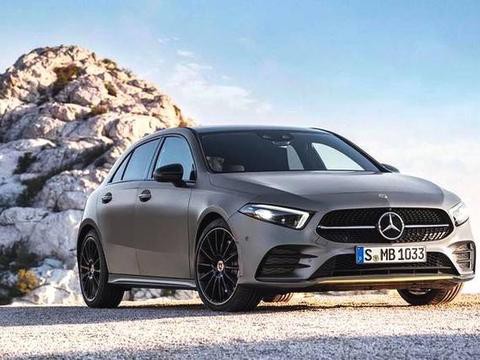 奔驰全新一代A级正式发布,内饰全面升级,宝马奥迪已开始颤抖